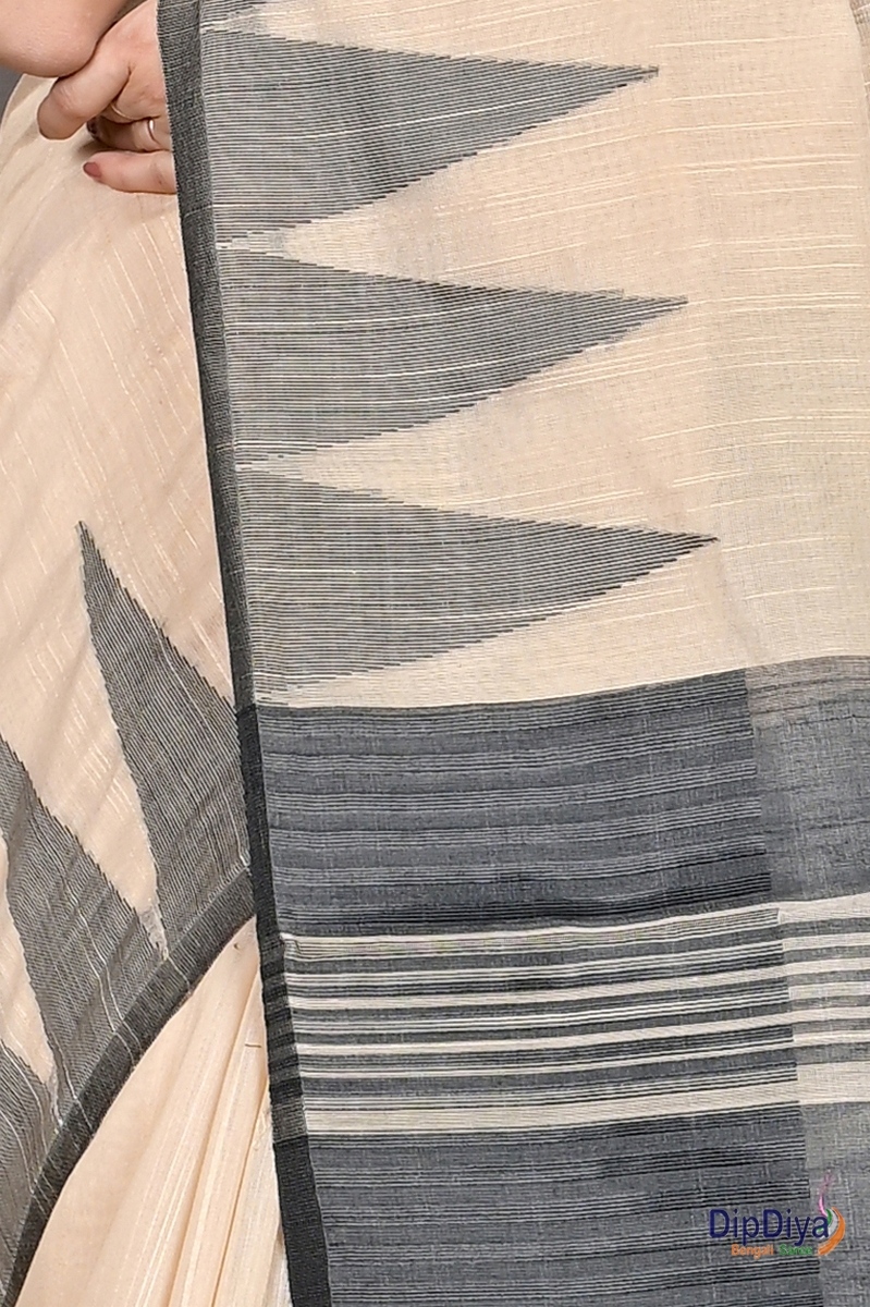 Cream Cotton Blended Pariva Hand Loom Saree (361)